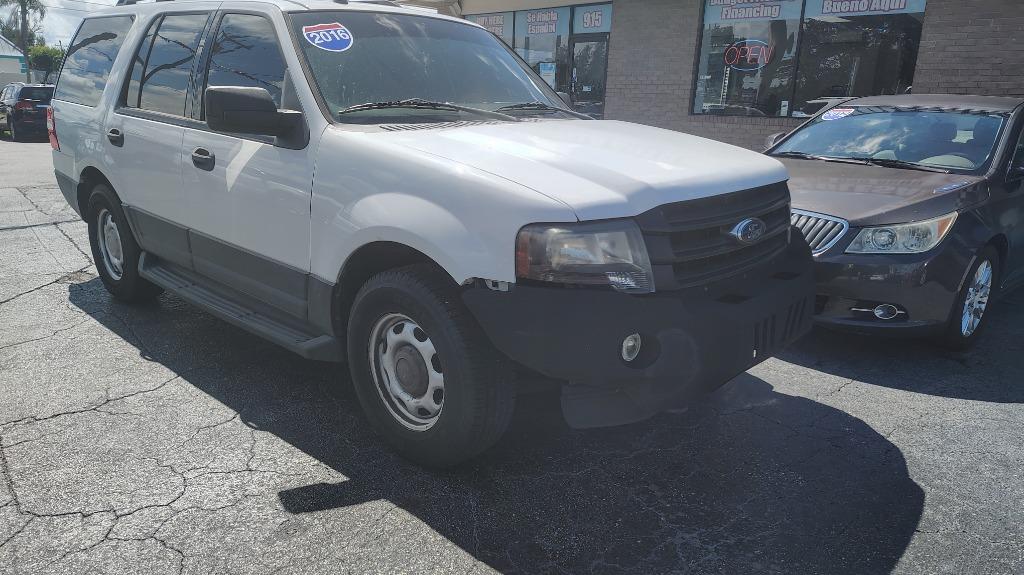 2016 Ford Expedition XL's photo