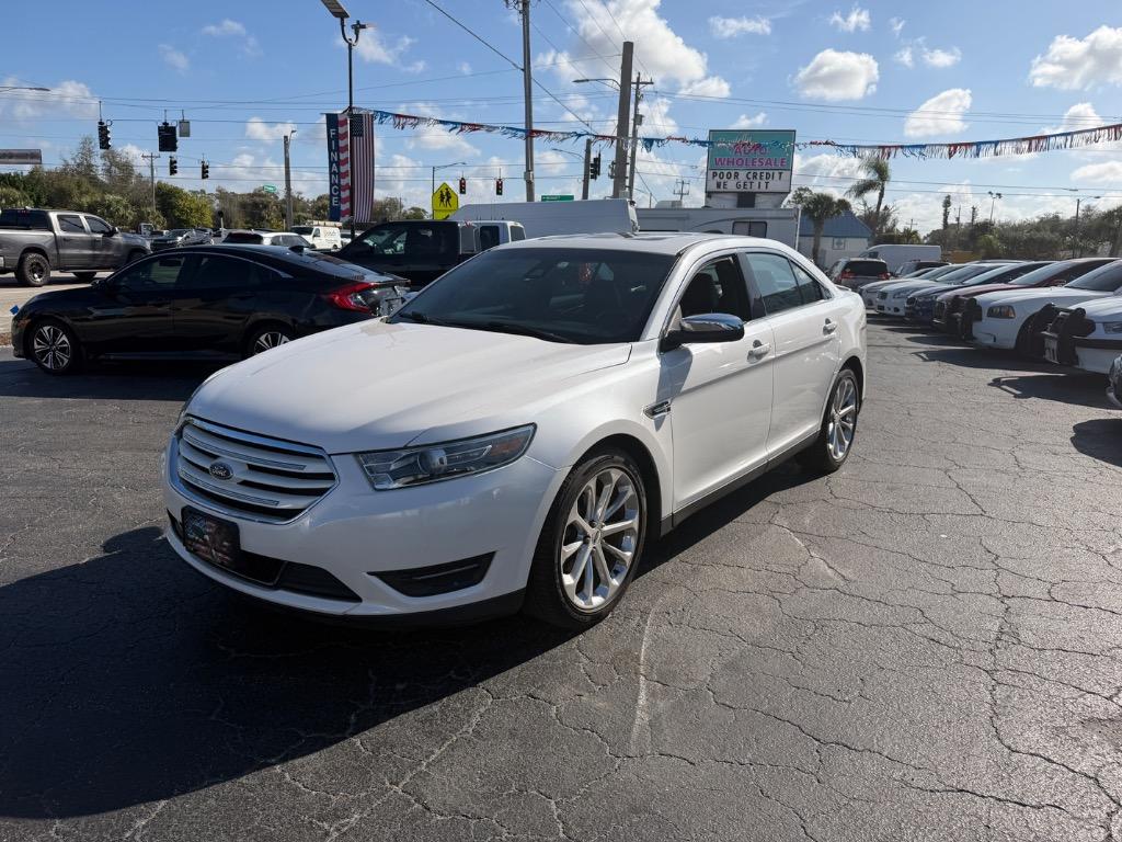 2017 Ford Taurus Limited