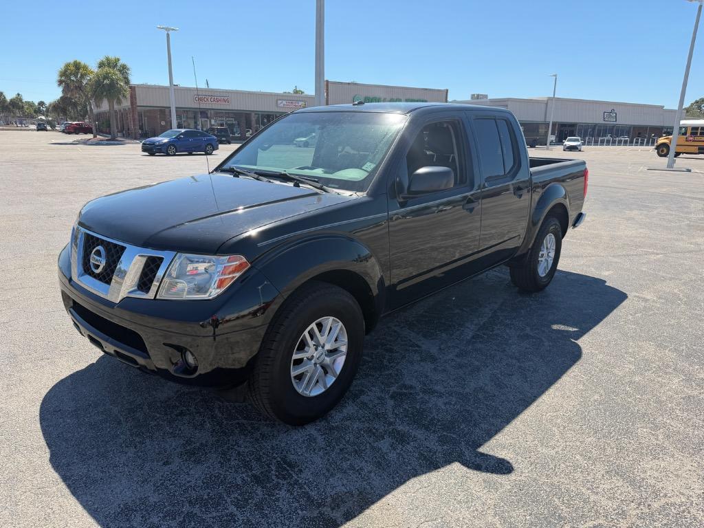 2014 Nissan Frontier 4.0 SV Crew Cab 4X2 AT SWB's photo