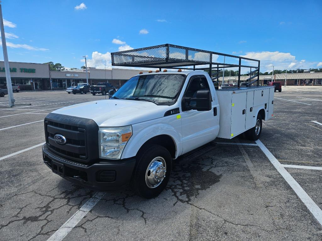 2014 Ford F-350 Super Duty Chassis Cab